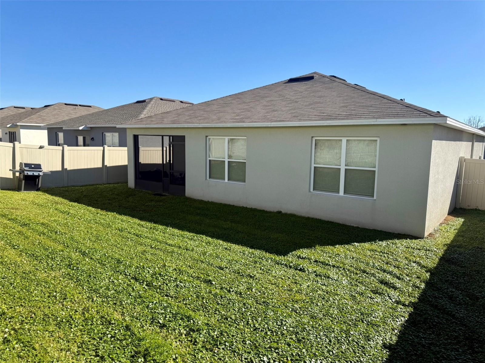 Image 34 of 41 For 257 Meadowbrook Boulevard