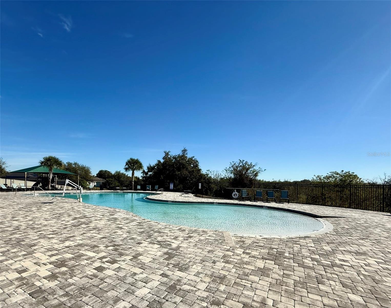 Image 39 of 41 For 257 Meadowbrook Boulevard