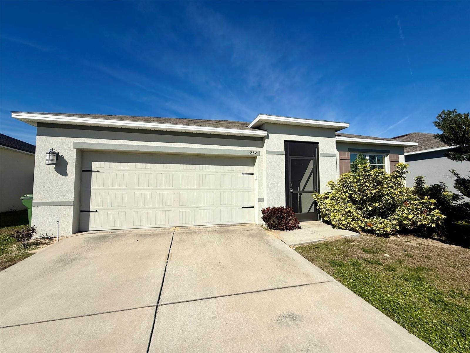 Image 4 of 41 For 257 Meadowbrook Boulevard