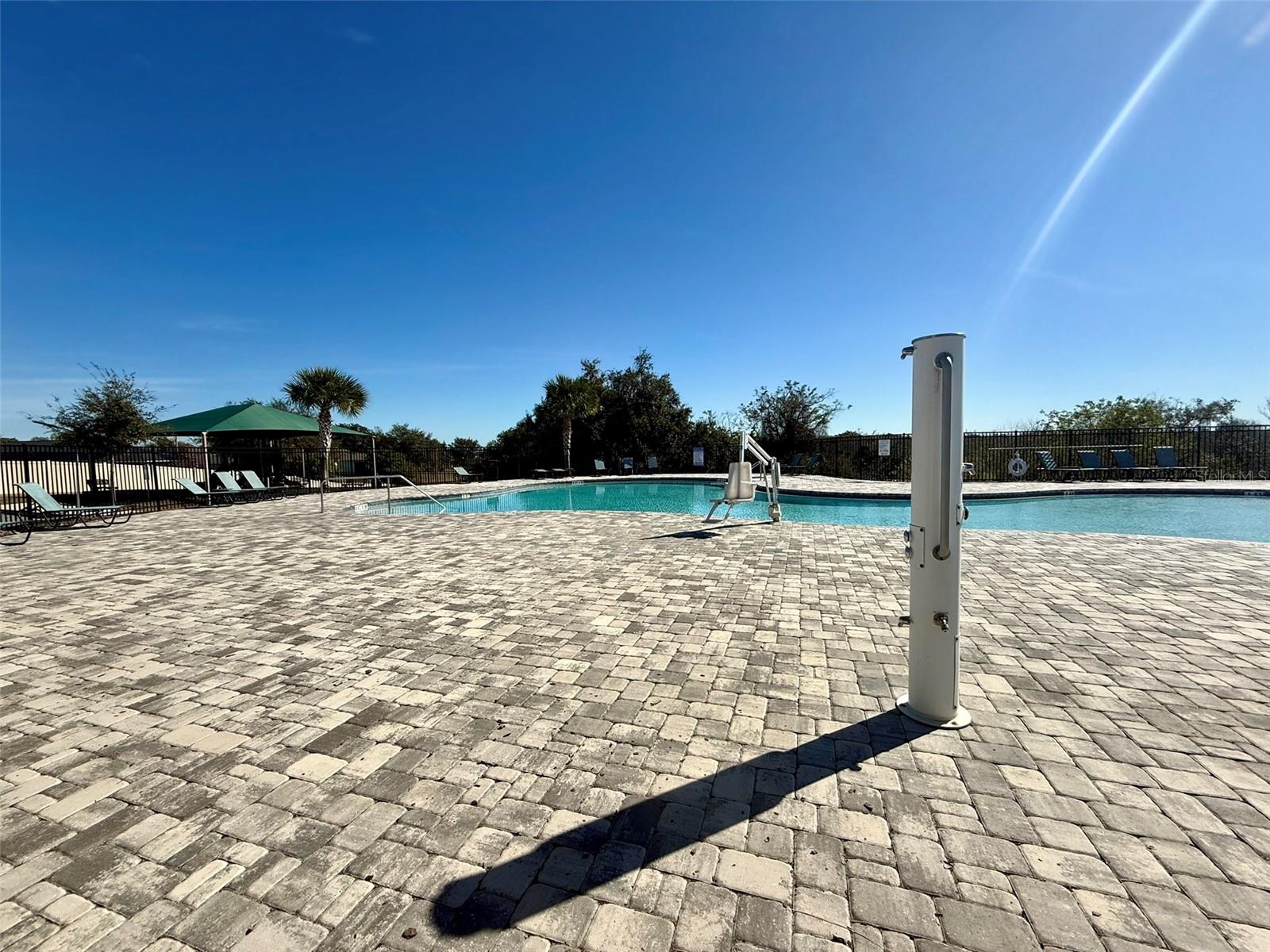 Image 40 of 41 For 257 Meadowbrook Boulevard