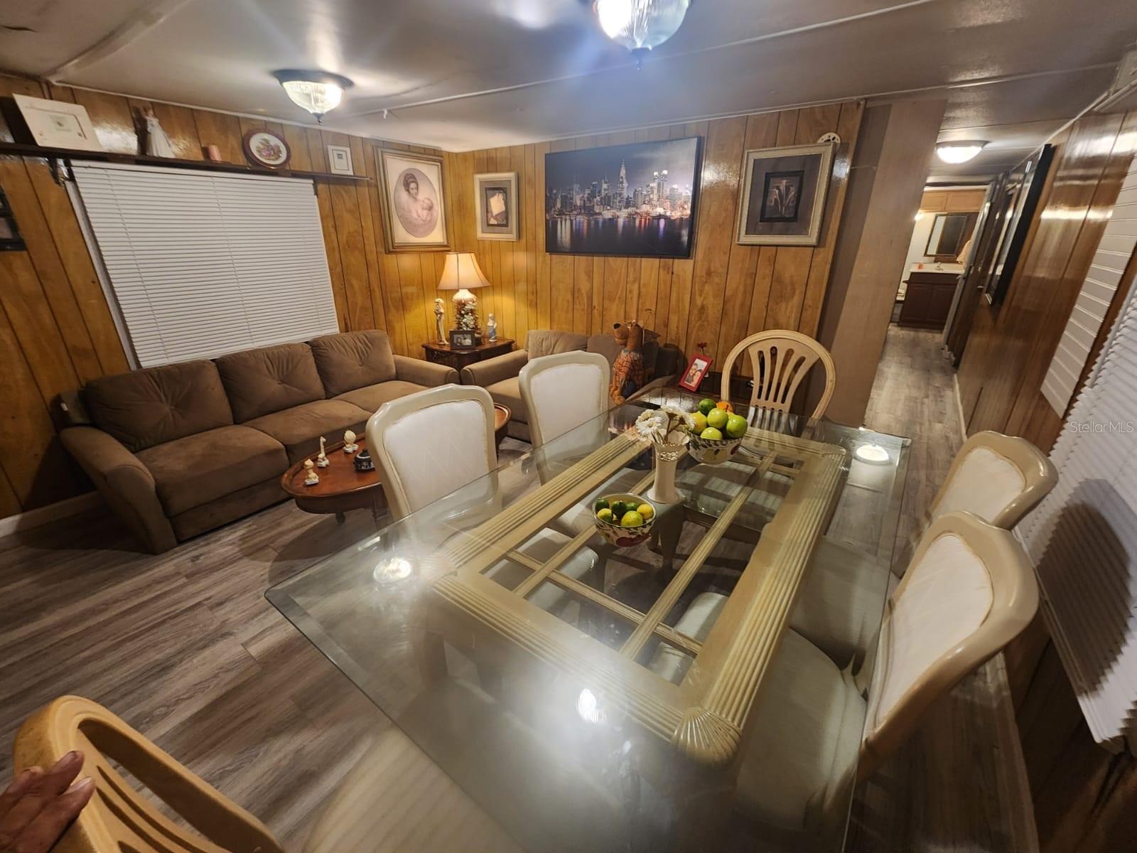 Image 15 of 51 For 7260 Woodstock Street