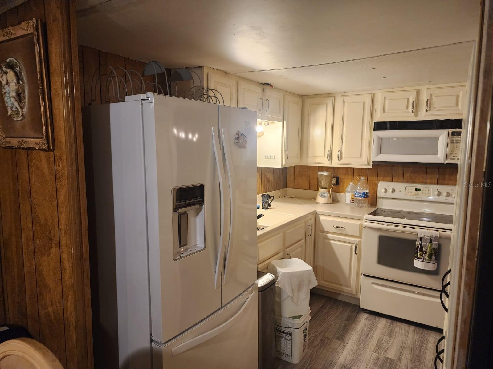 Image 22 of 51 For 7260 Woodstock Street