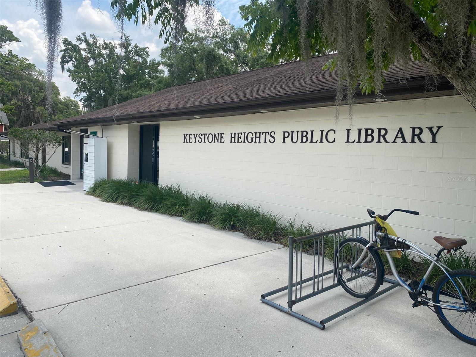 Image 43 of 51 For 7260 Woodstock Street