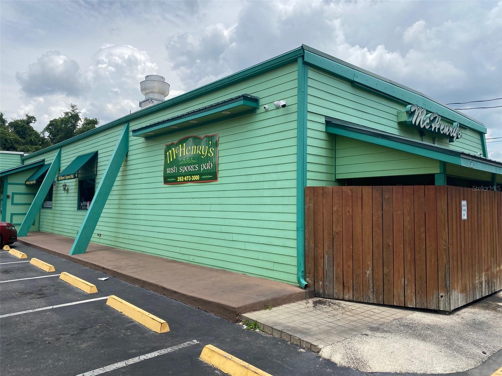 Image 46 of 51 For 7260 Woodstock Street