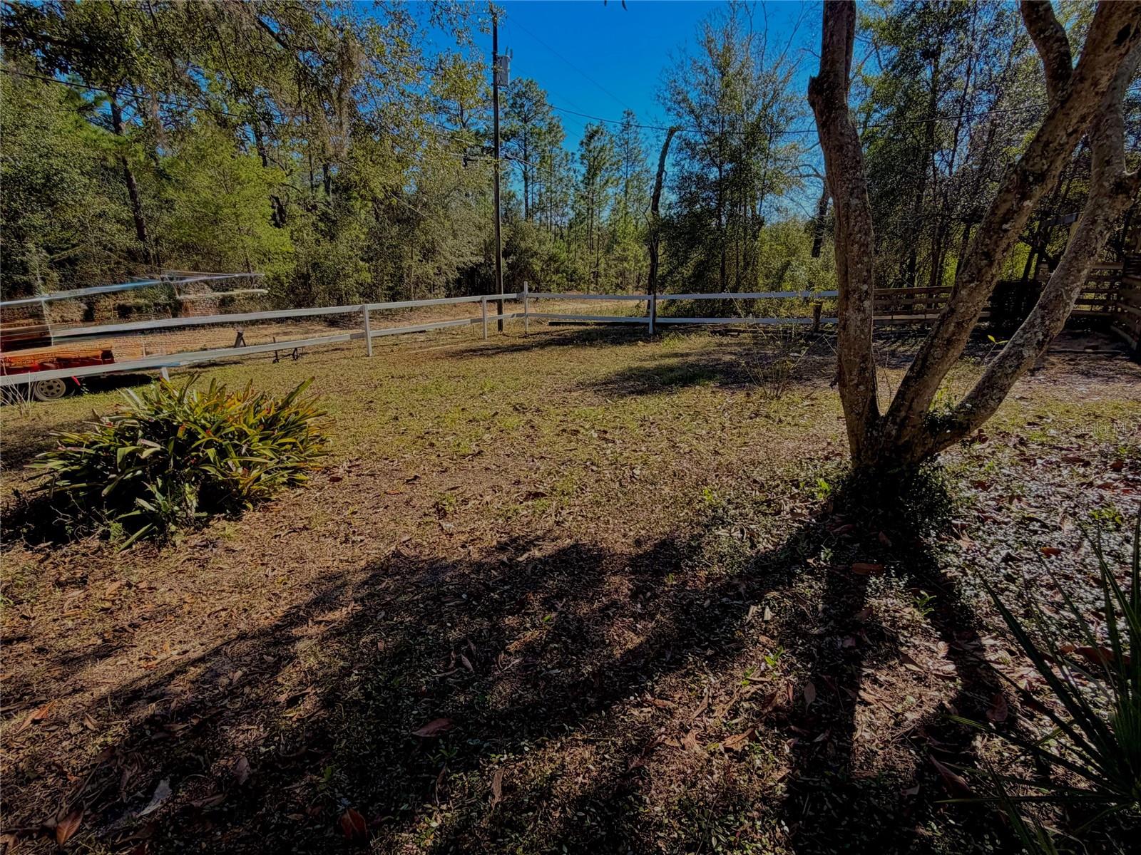 Image 5 of 51 For 7260 Woodstock Street