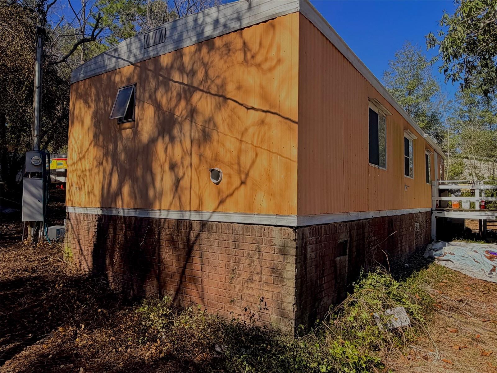 Image 8 of 51 For 7260 Woodstock Street