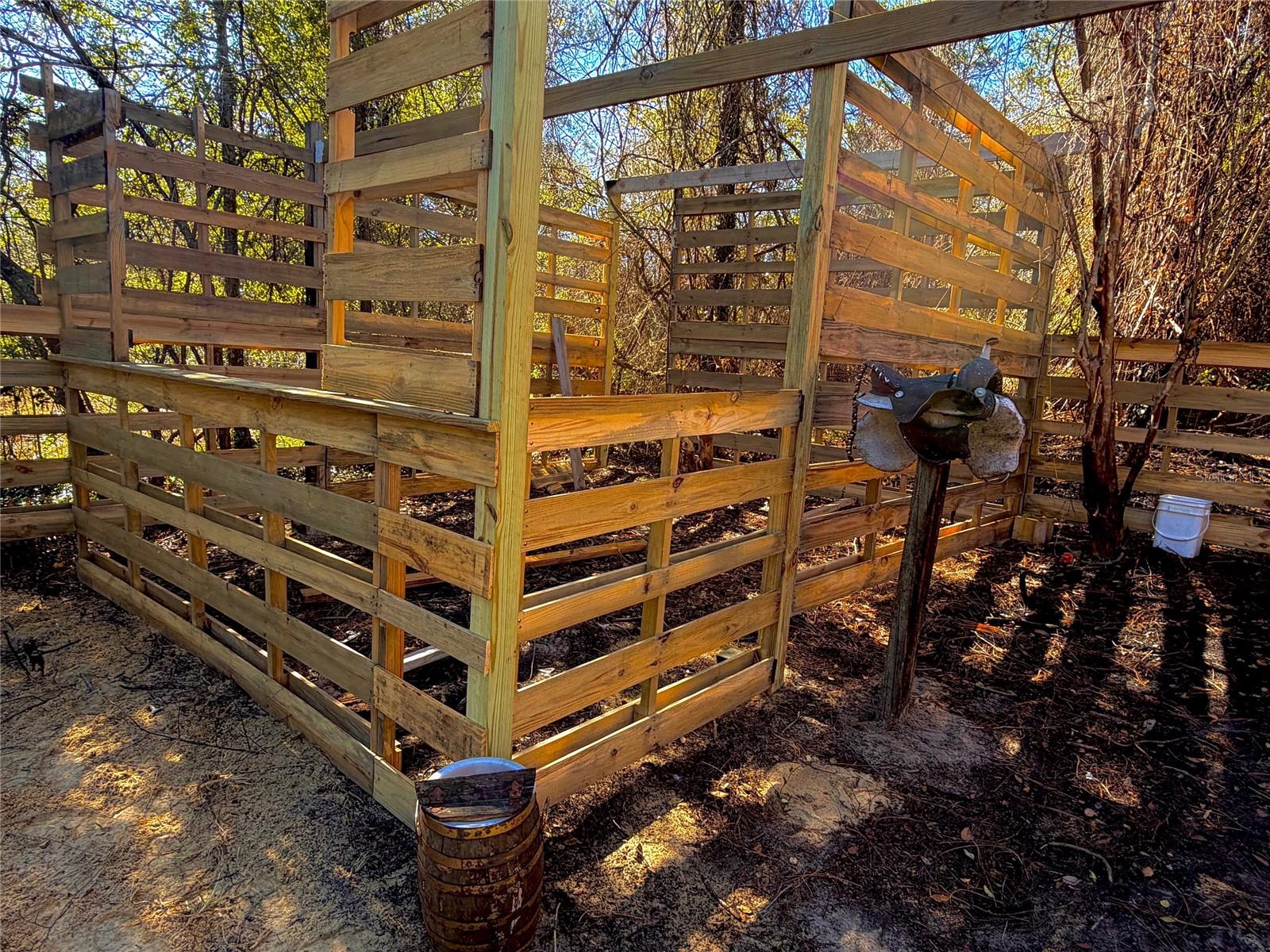 Image 9 of 51 For 7260 Woodstock Street