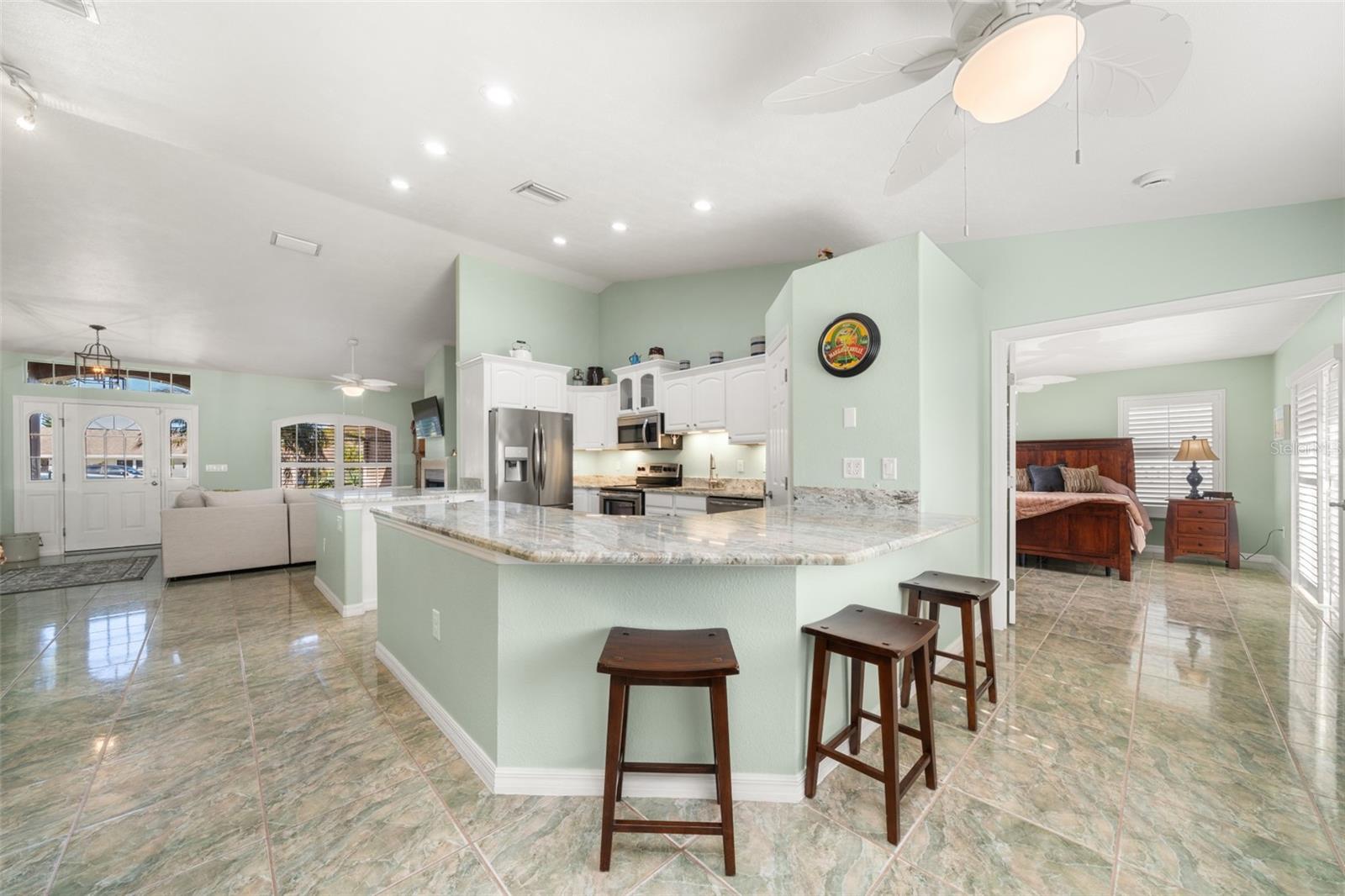 Image 15 of 62 For 101 Bougainvillea Street Ne