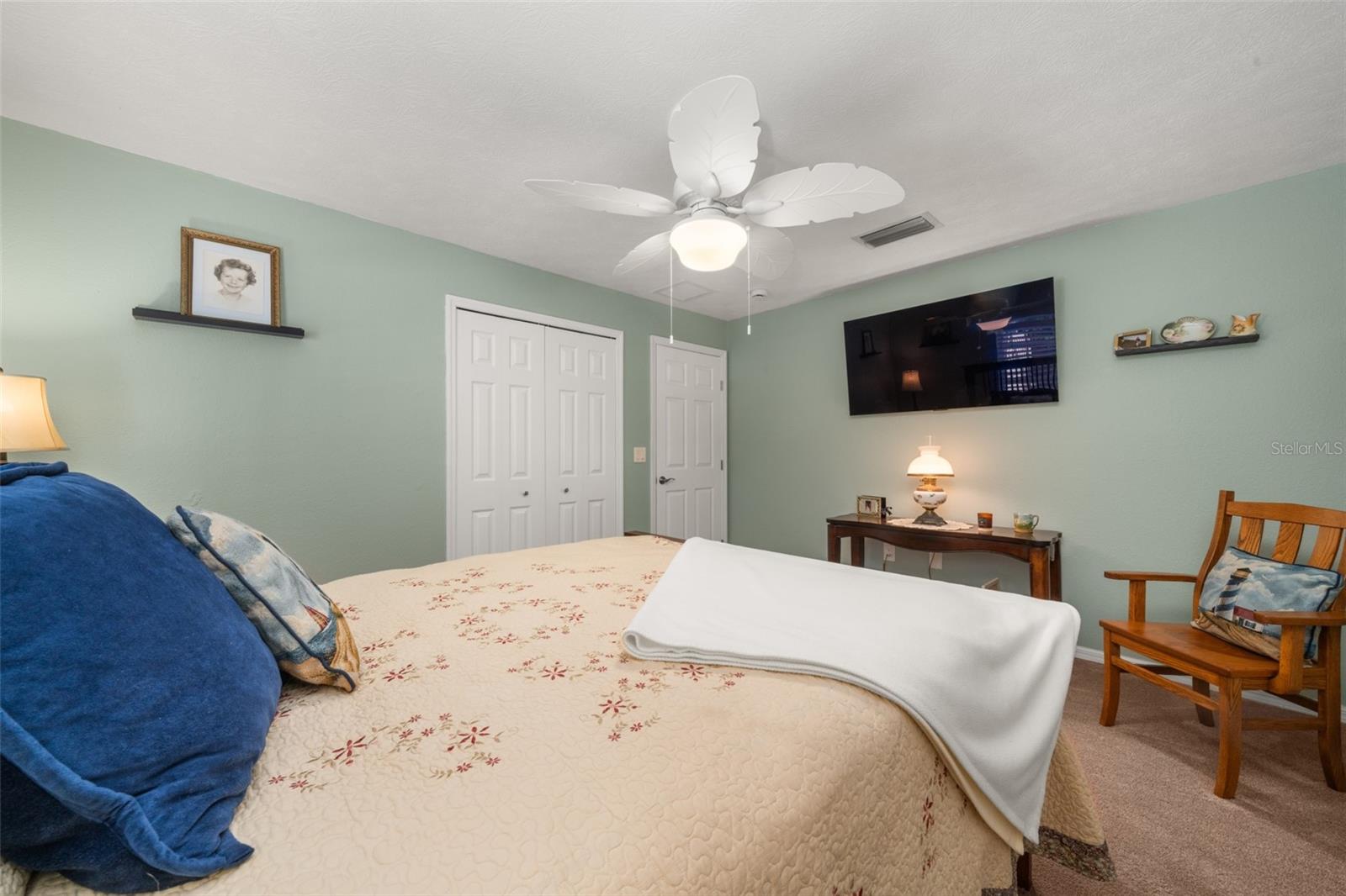 Image 36 of 62 For 101 Bougainvillea Street Ne