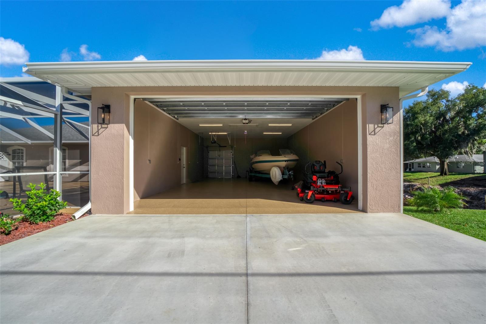 Image 49 of 62 For 101 Bougainvillea Street Ne