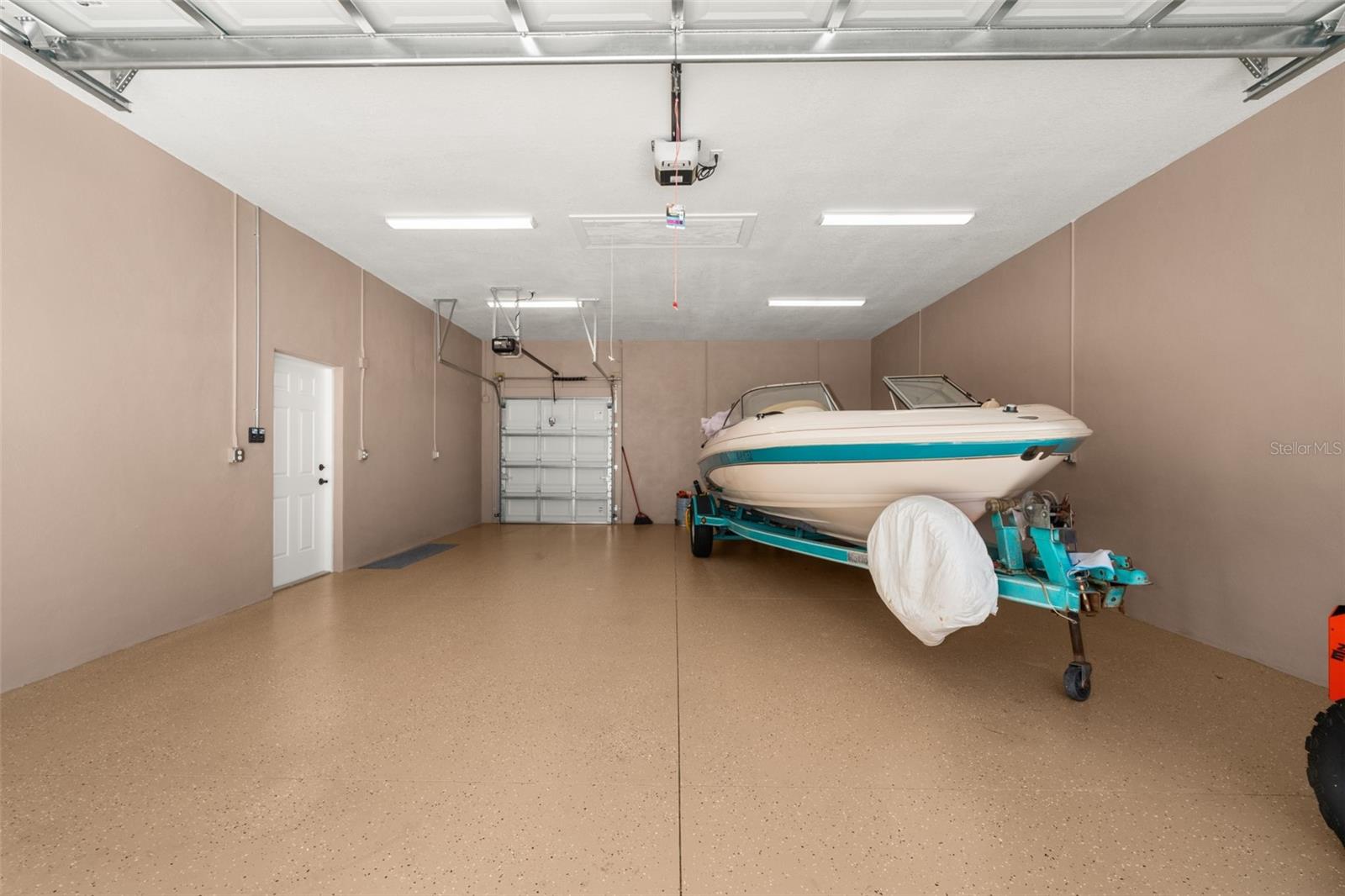 Image 50 of 62 For 101 Bougainvillea Street Ne