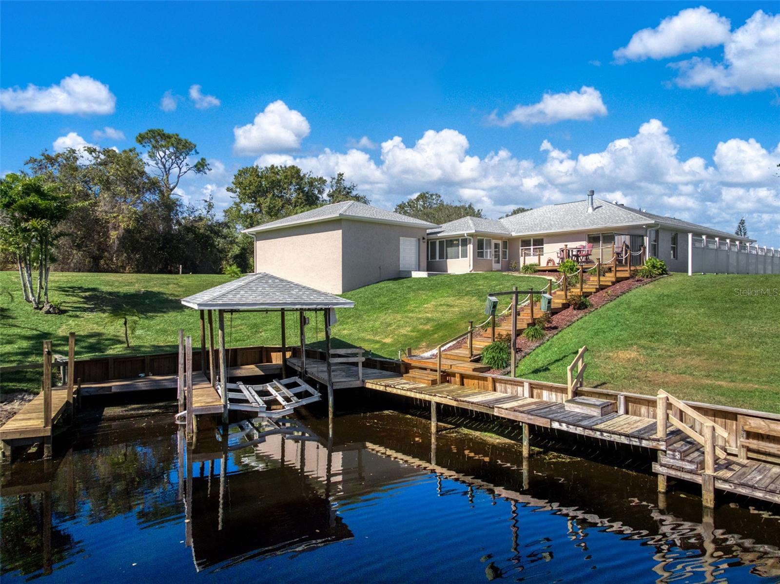 Image 53 of 62 For 101 Bougainvillea Street Ne