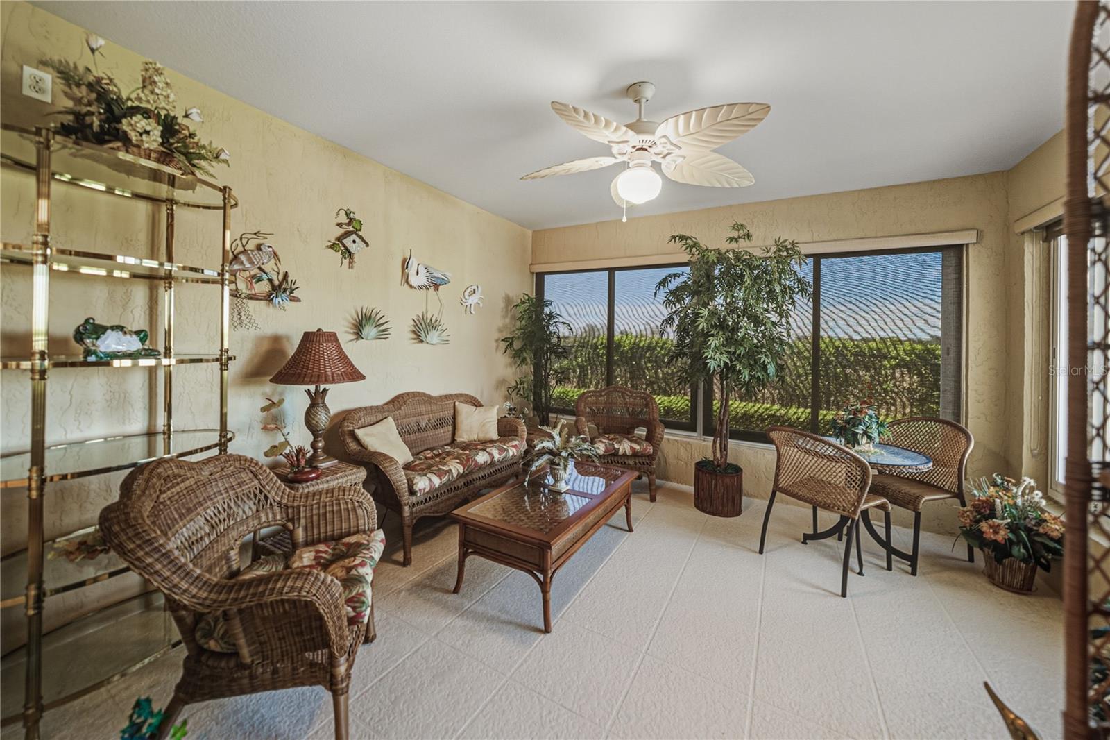 Image 46 of 64 For 332 Niblick Circle