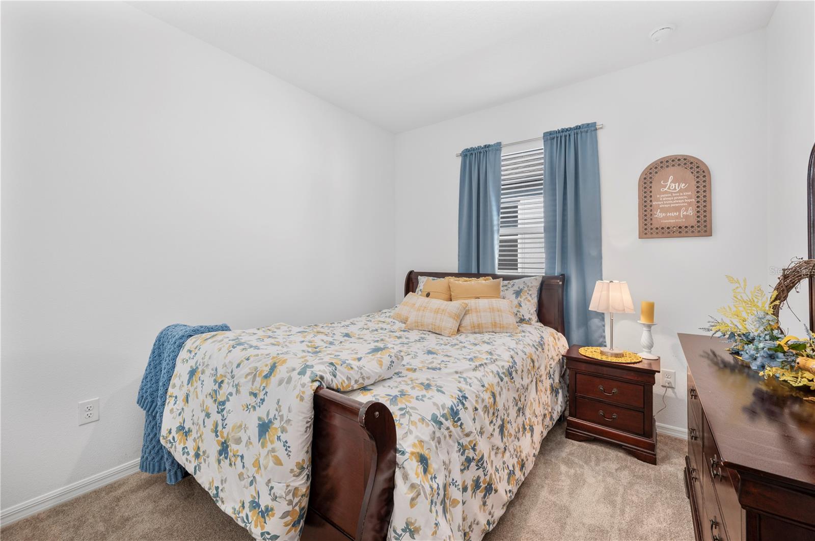 Image 14 of 44 For 6027 Dolostone Drive