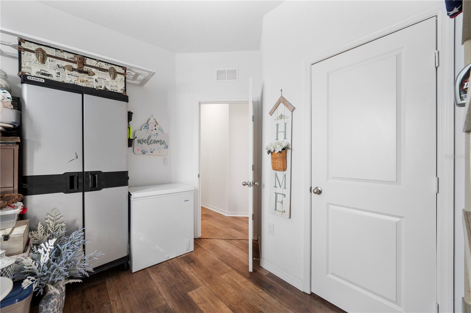 Image 25 of 44 For 6027 Dolostone Drive