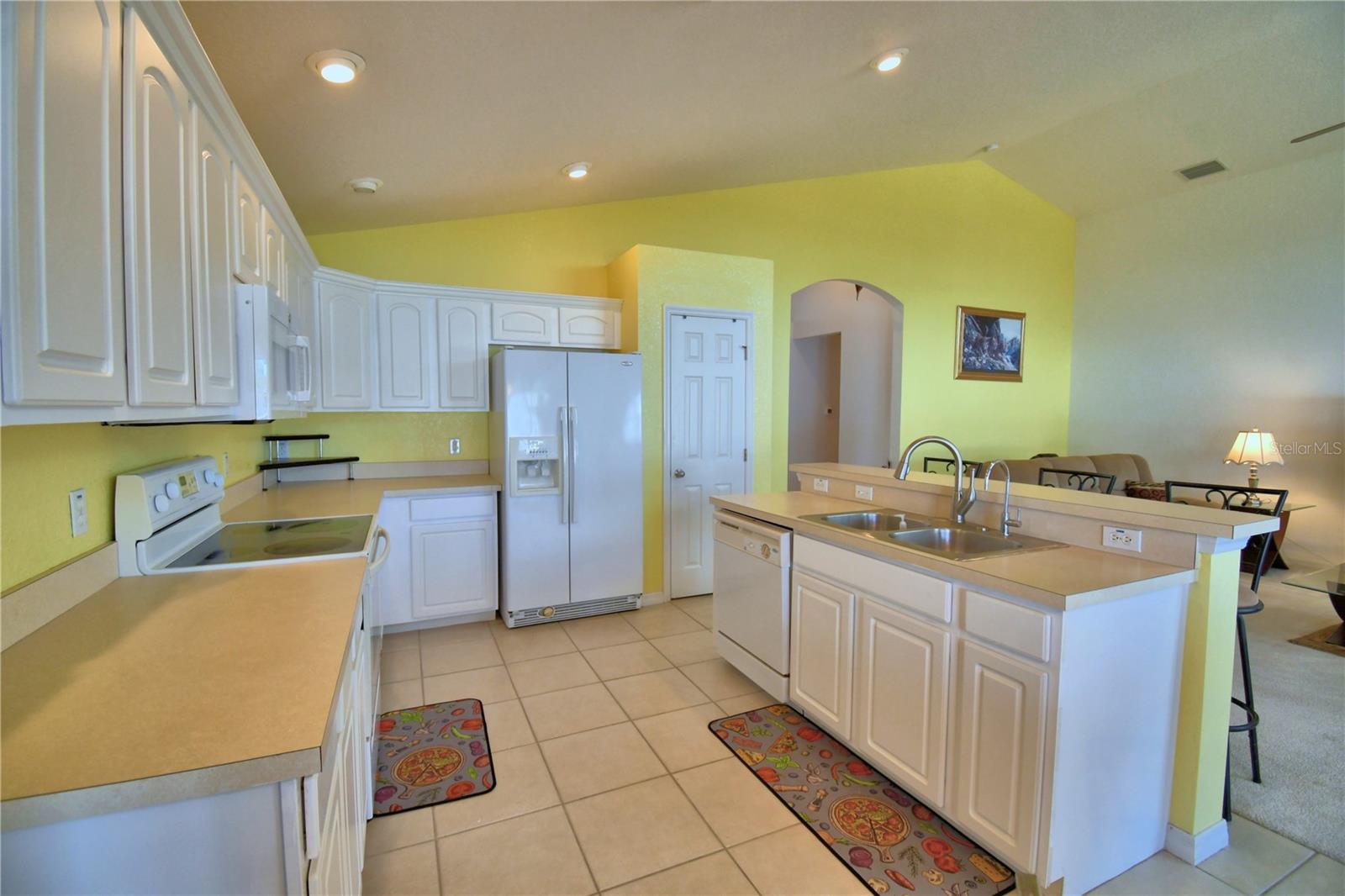 Image 15 of 56 For 168 Argyle Gate Loop Rd