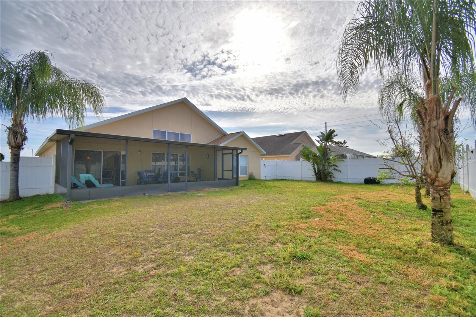 Image 19 of 56 For 168 Argyle Gate Loop Rd