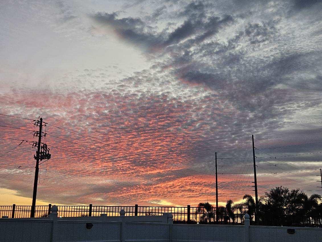 Image 22 of 56 For 168 Argyle Gate Loop Rd