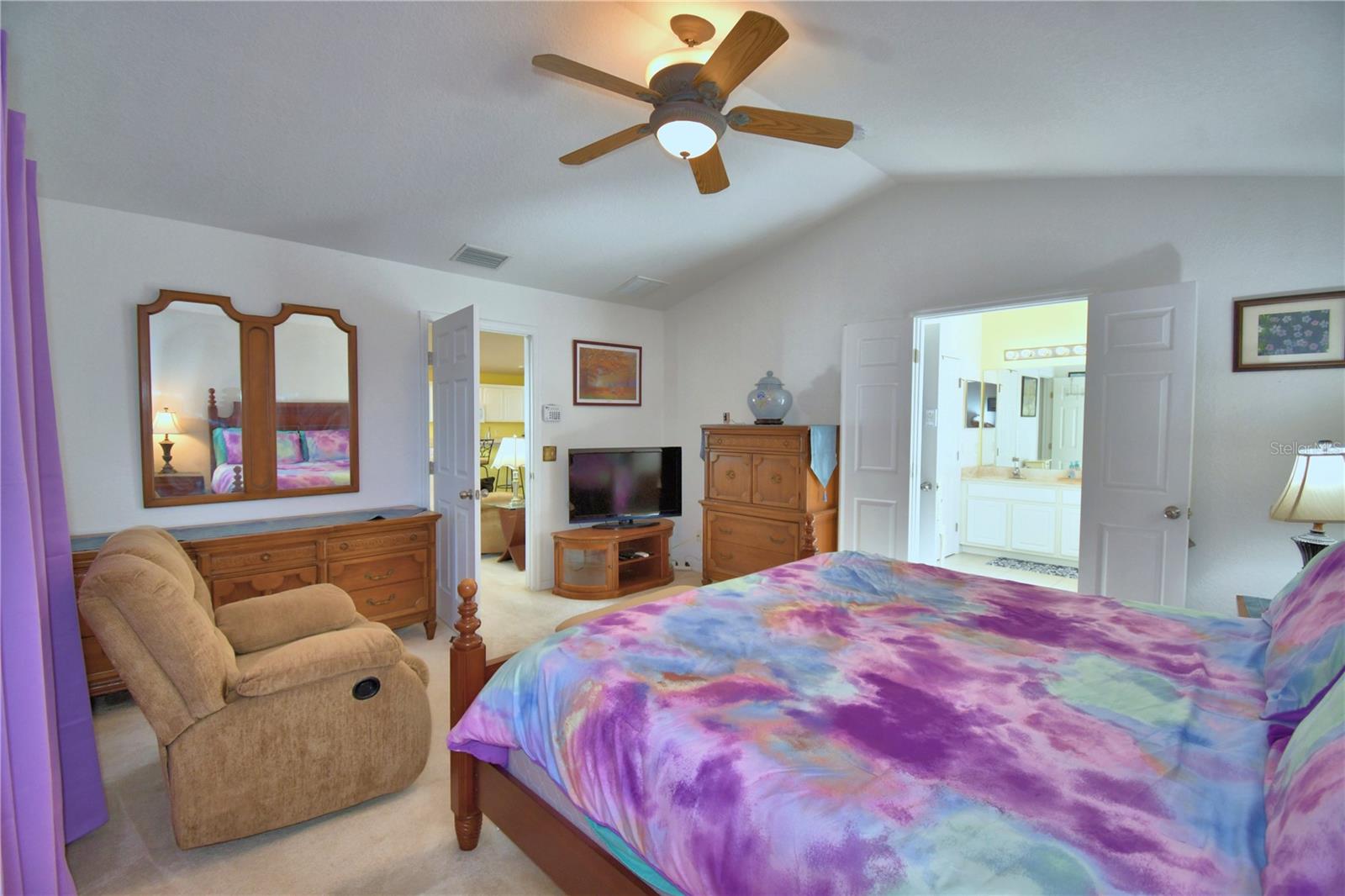 Image 29 of 56 For 168 Argyle Gate Loop Rd