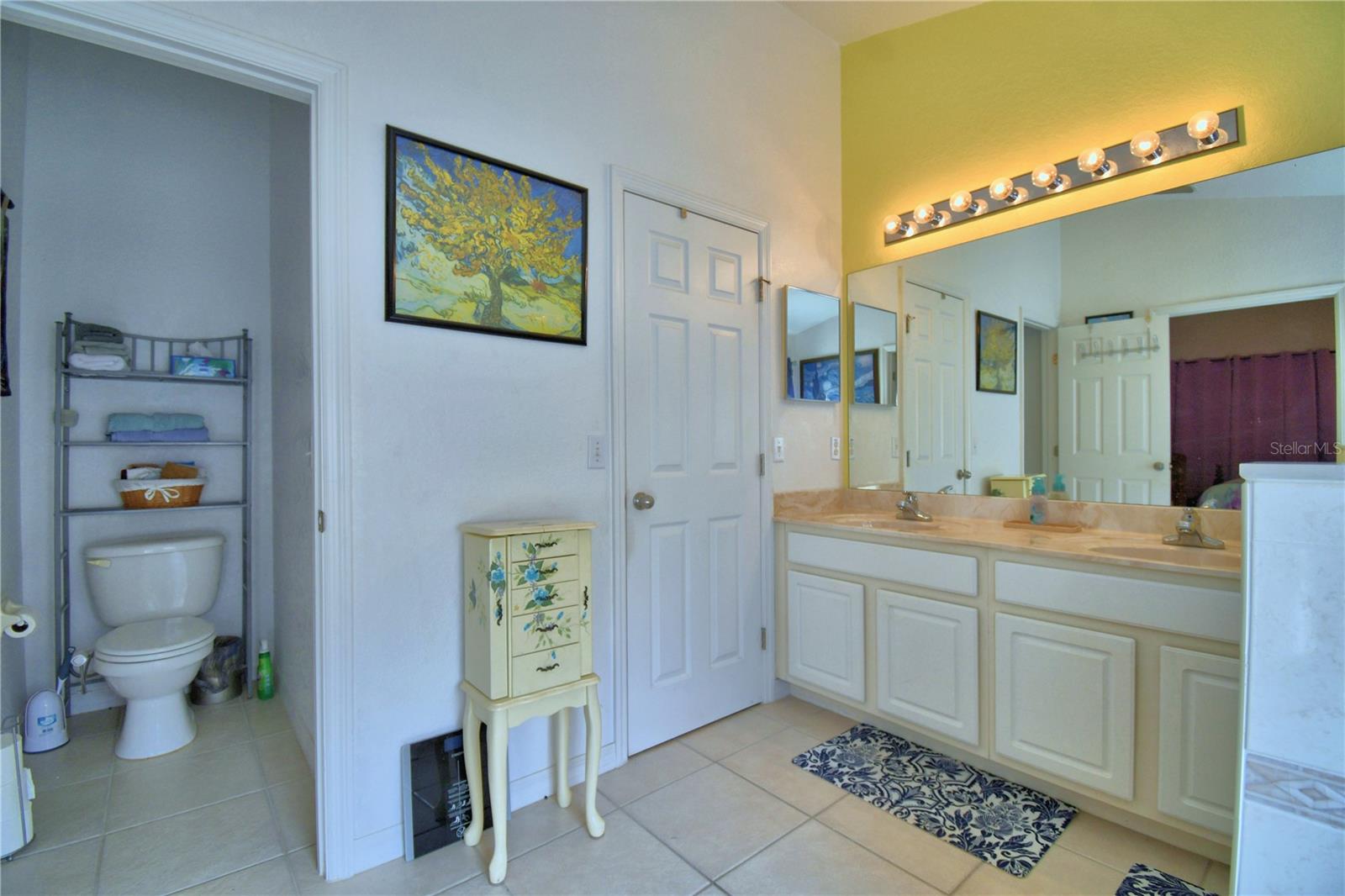 Image 31 of 56 For 168 Argyle Gate Loop Rd