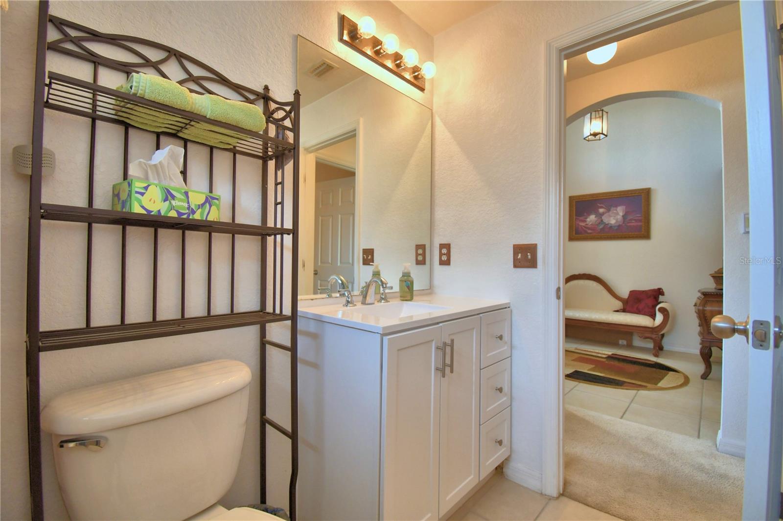 Image 36 of 56 For 168 Argyle Gate Loop Rd