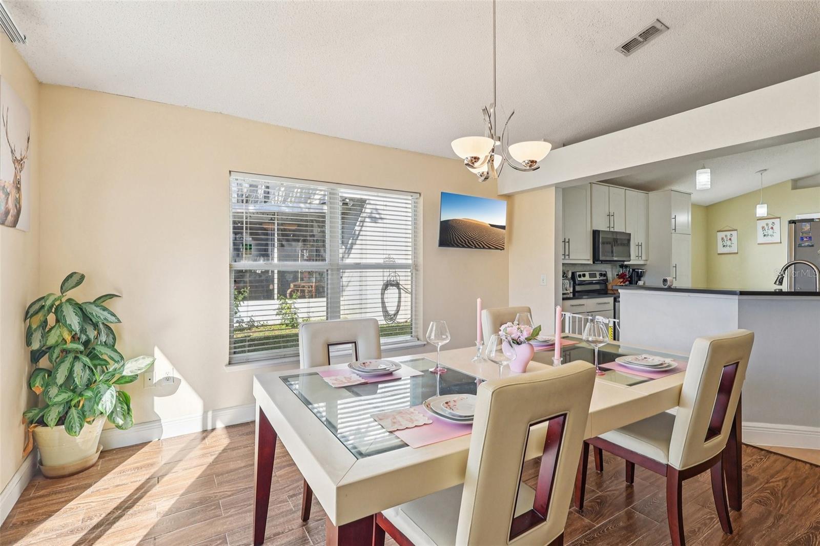 Image 12 of 32 For 111 Elgin Boulevard