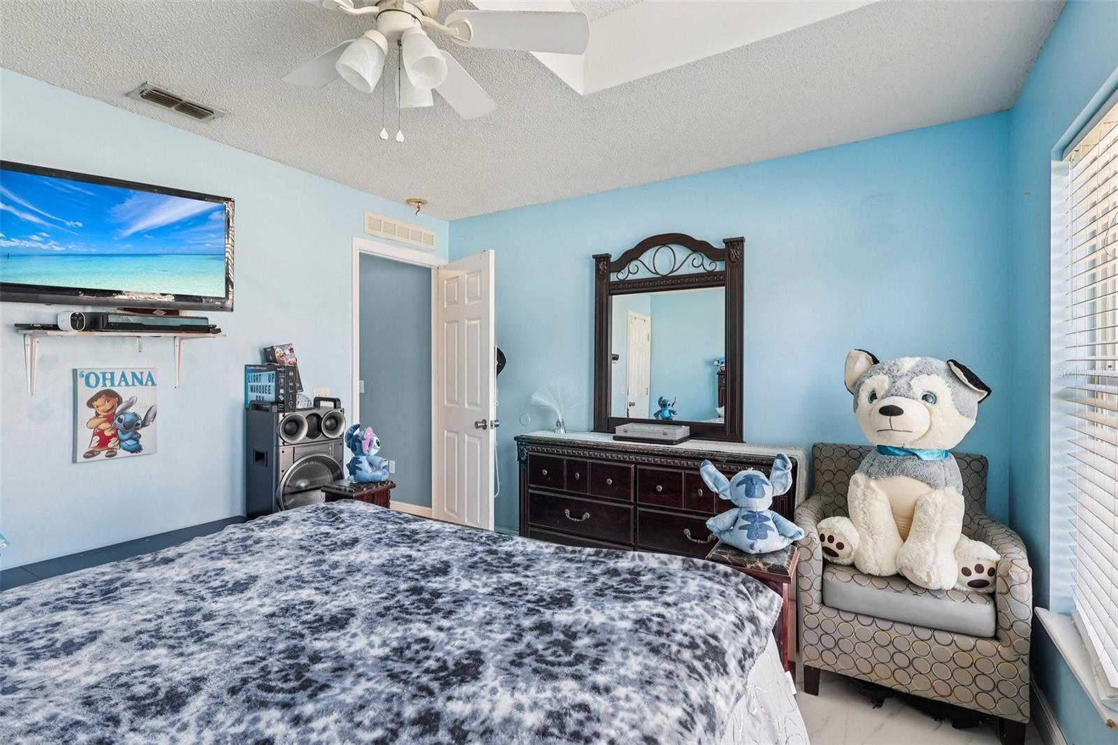 Image 18 of 32 For 111 Elgin Boulevard