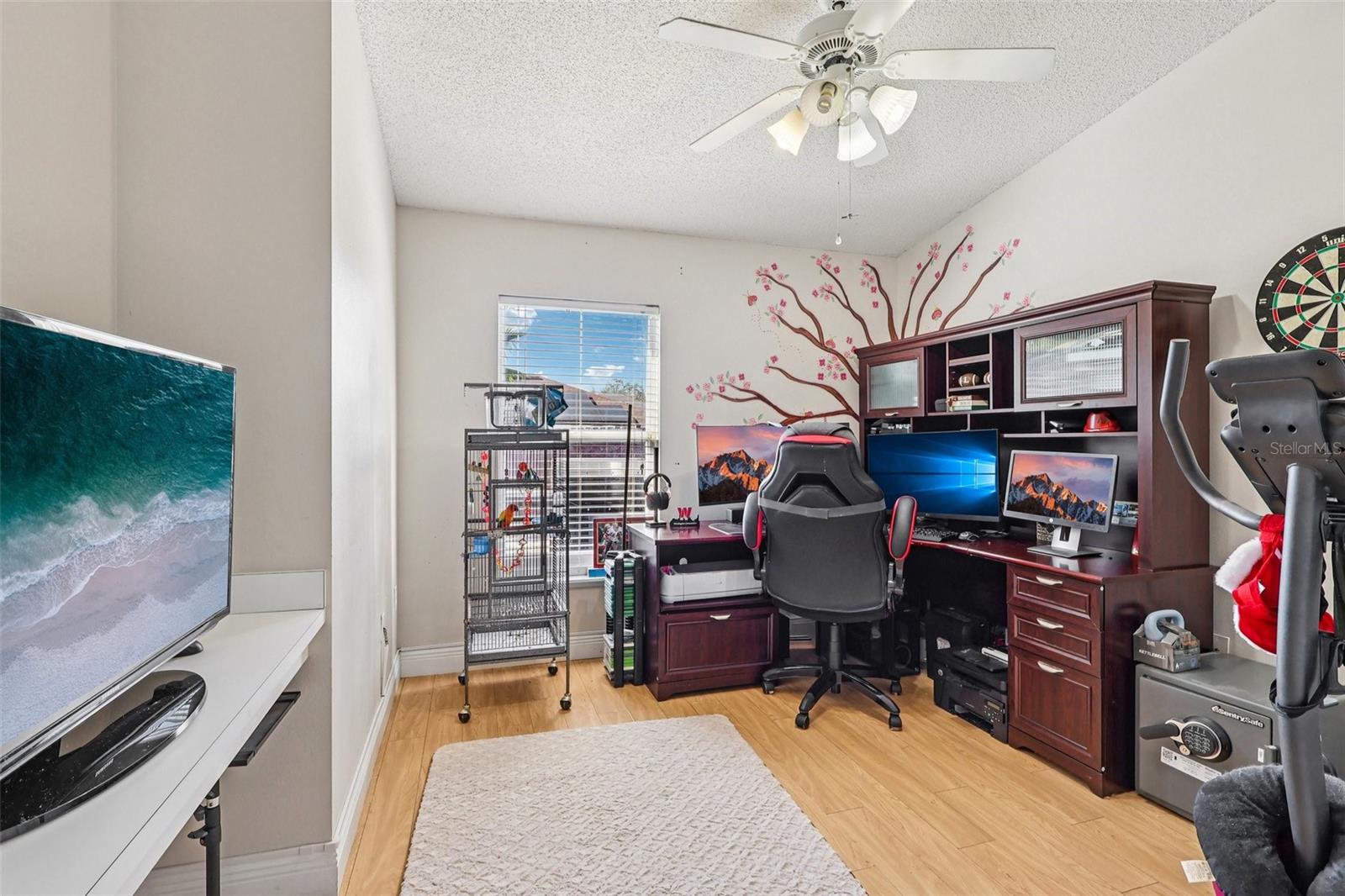 Image 27 of 32 For 111 Elgin Boulevard