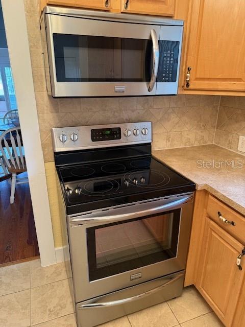 Image 14 of 18 For 414 Avenue C Avenue Ne