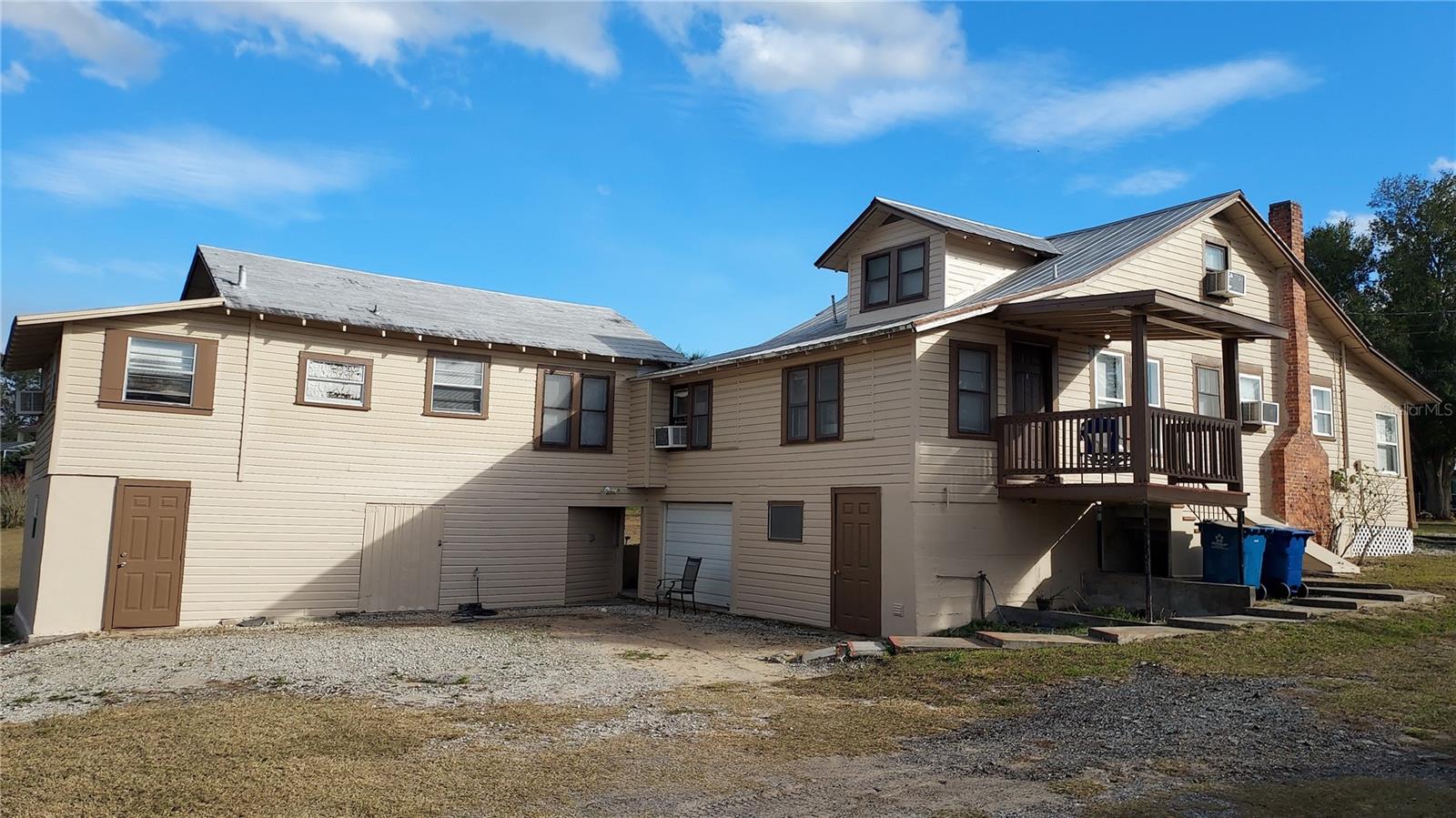 Image 35 of 43 For 423 Main Street A,b & C