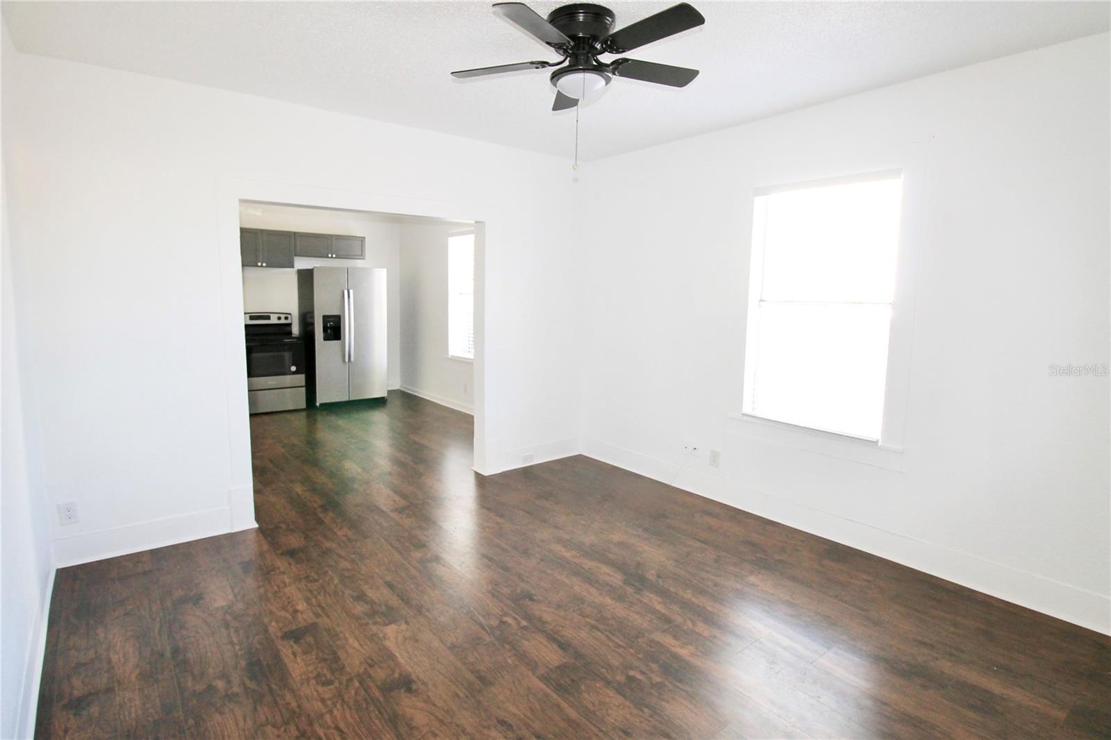 Image 10 of 78 For 608 Dundee Road