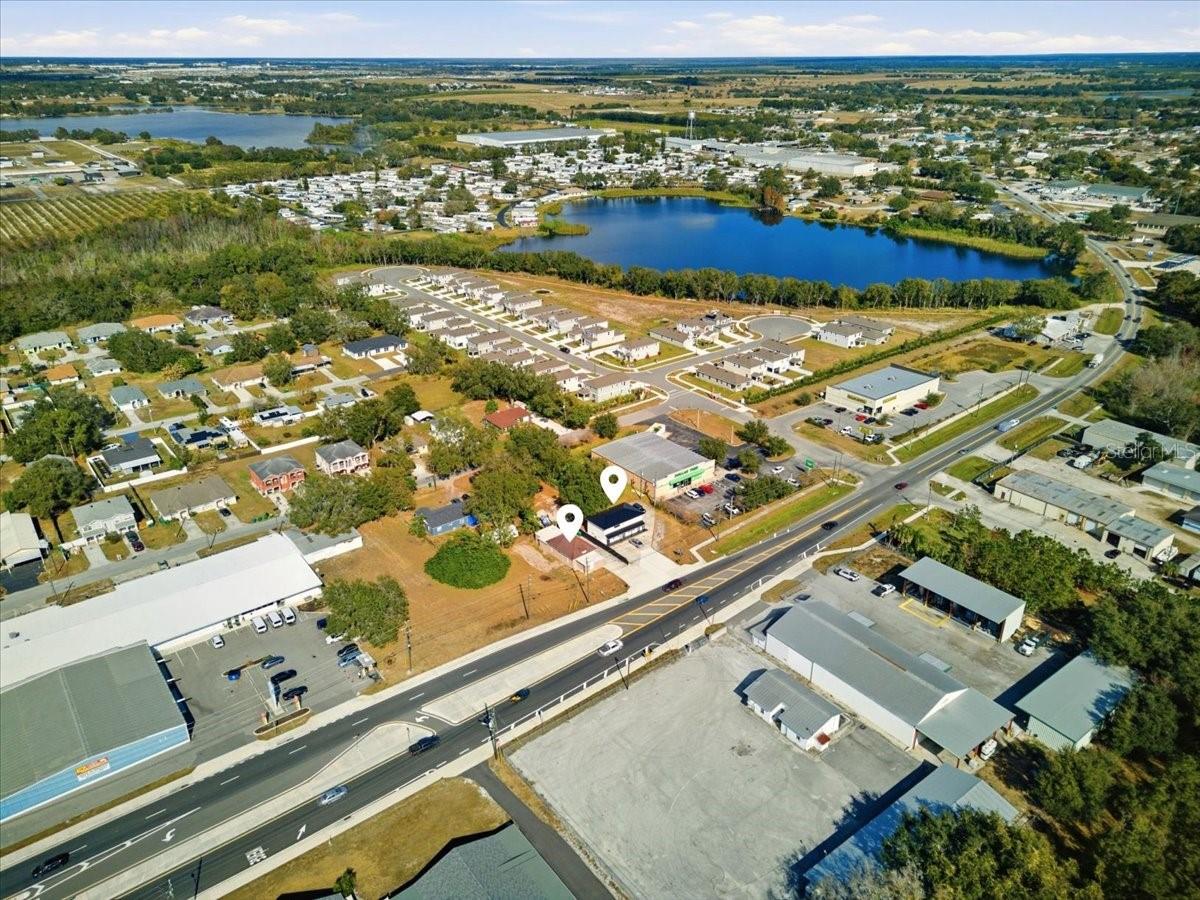 Image 3 of 78 For 608 Dundee Road