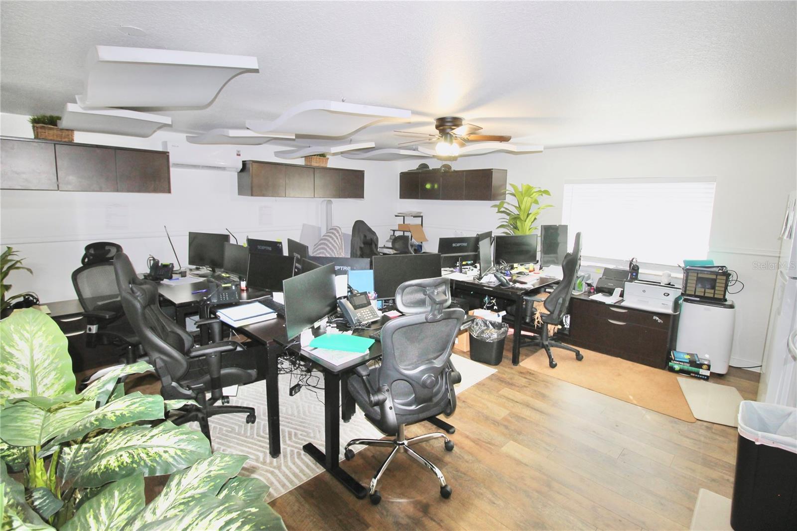 Image 59 of 78 For 608 Dundee Road