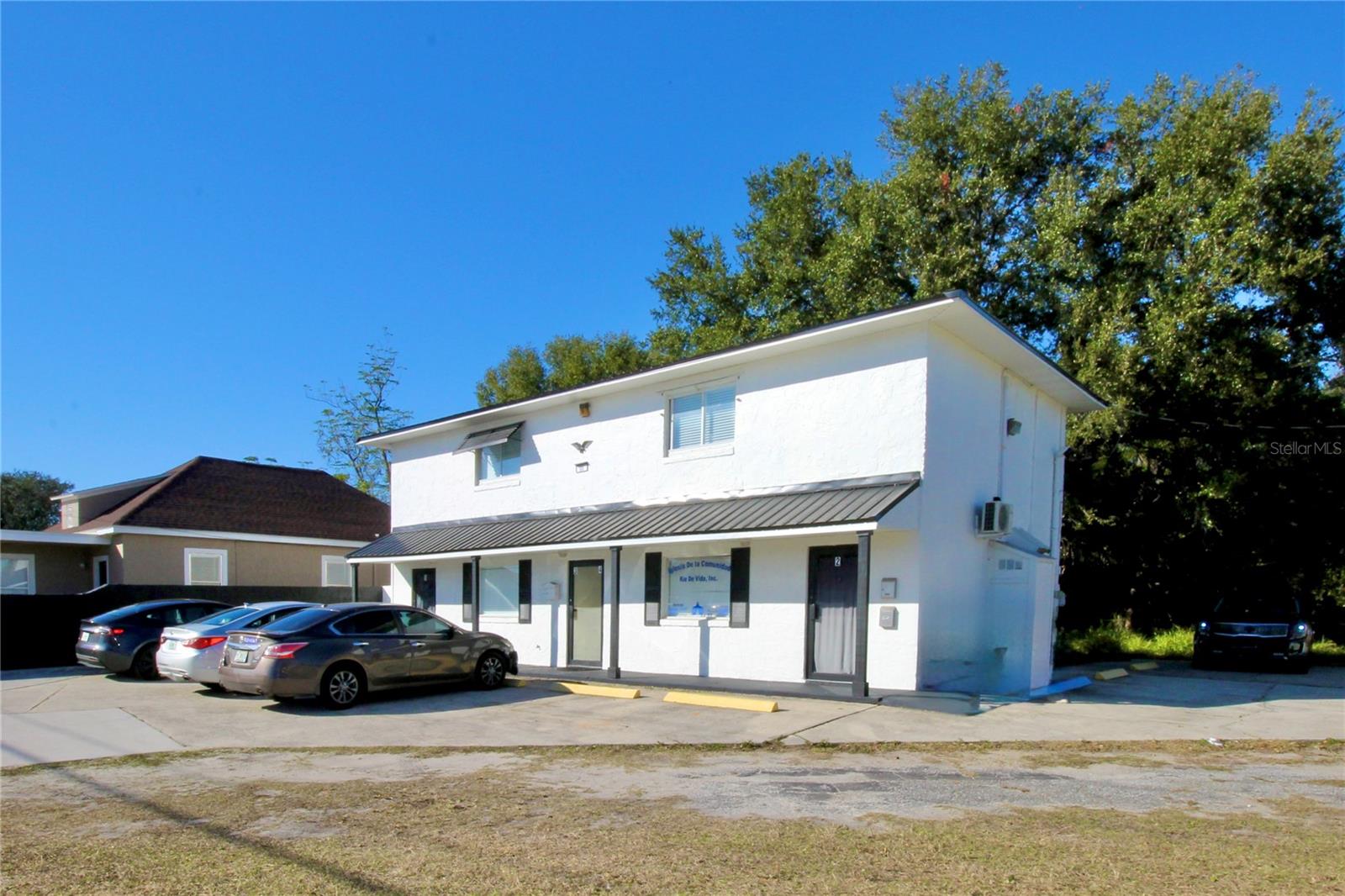 Image 73 of 78 For 608 Dundee Road