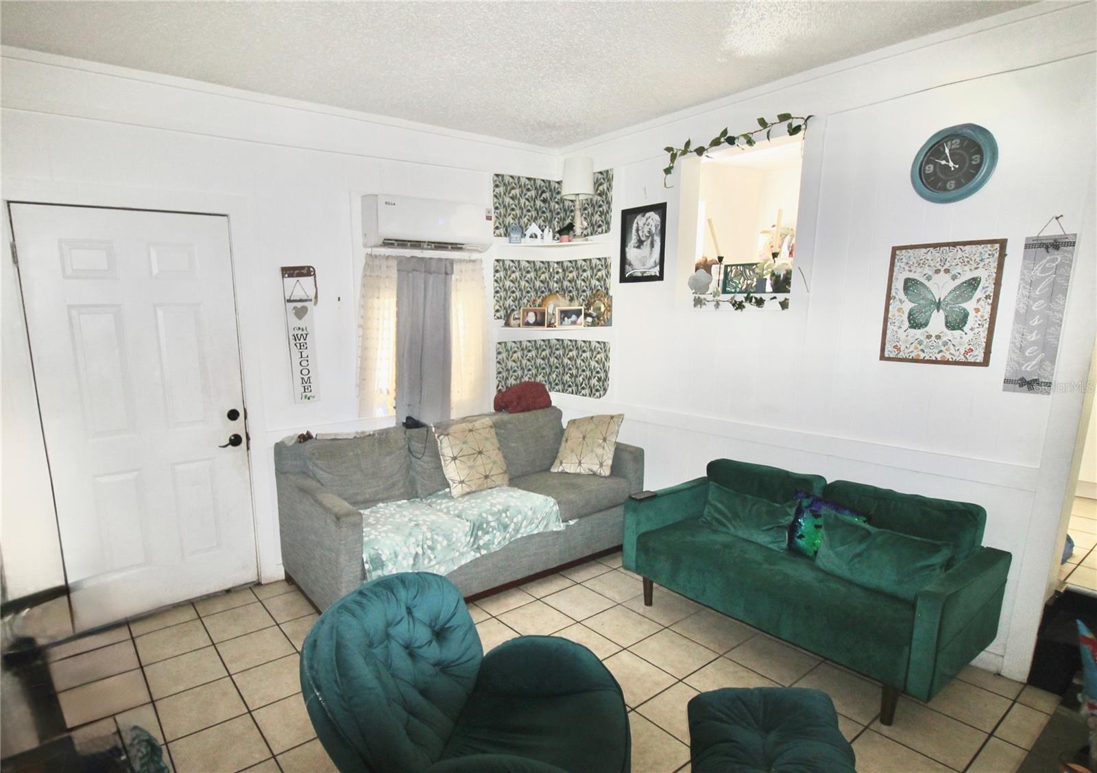 Image 27 of 42 For 610 Dundee Road