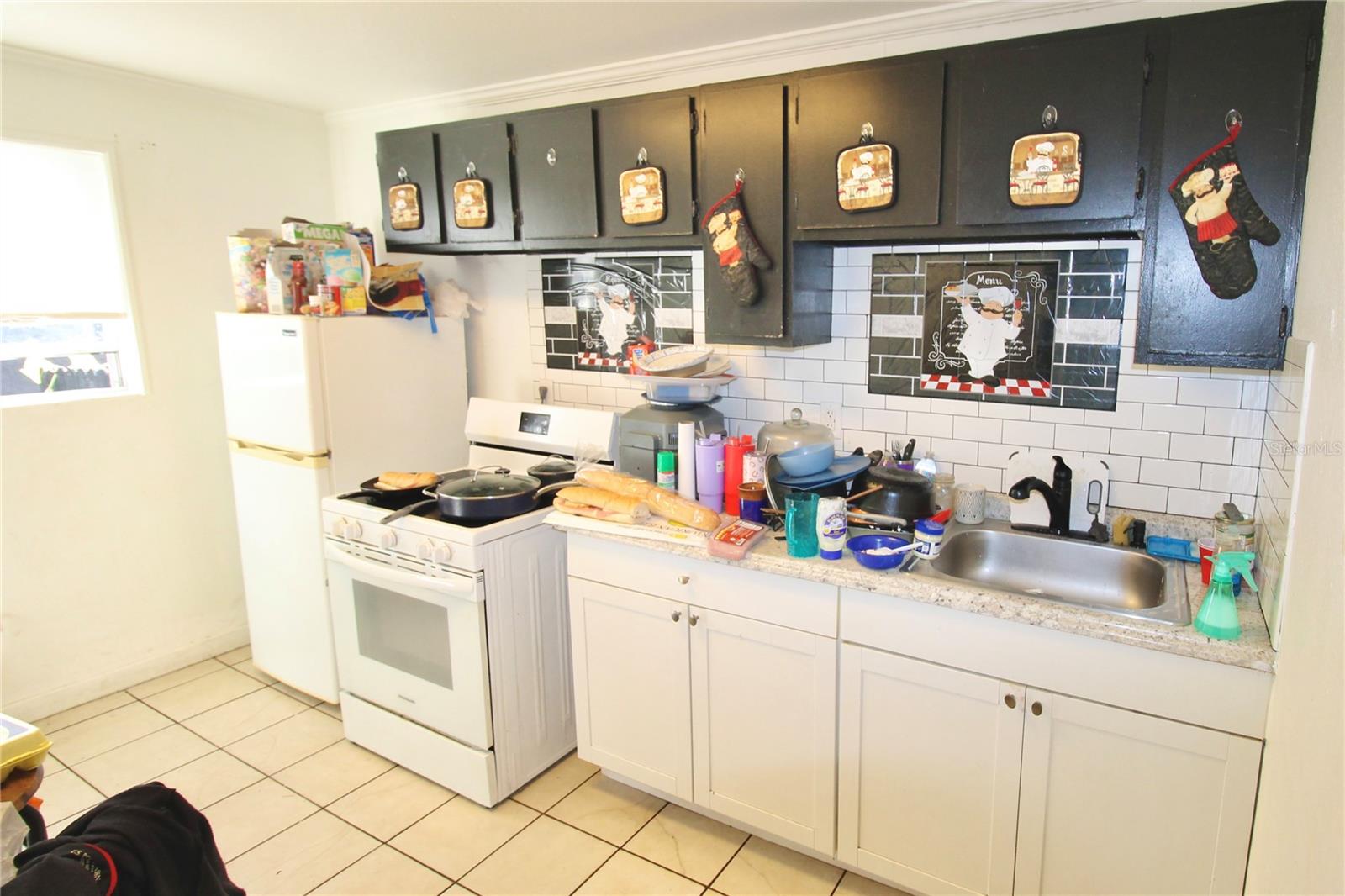 Image 28 of 42 For 610 Dundee Road