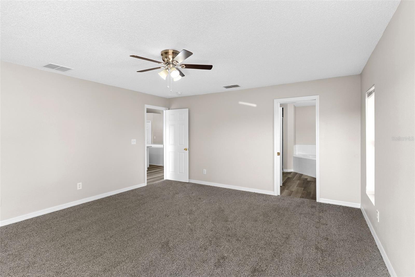 Image 19 of 33 For 169 Sanderling Drive