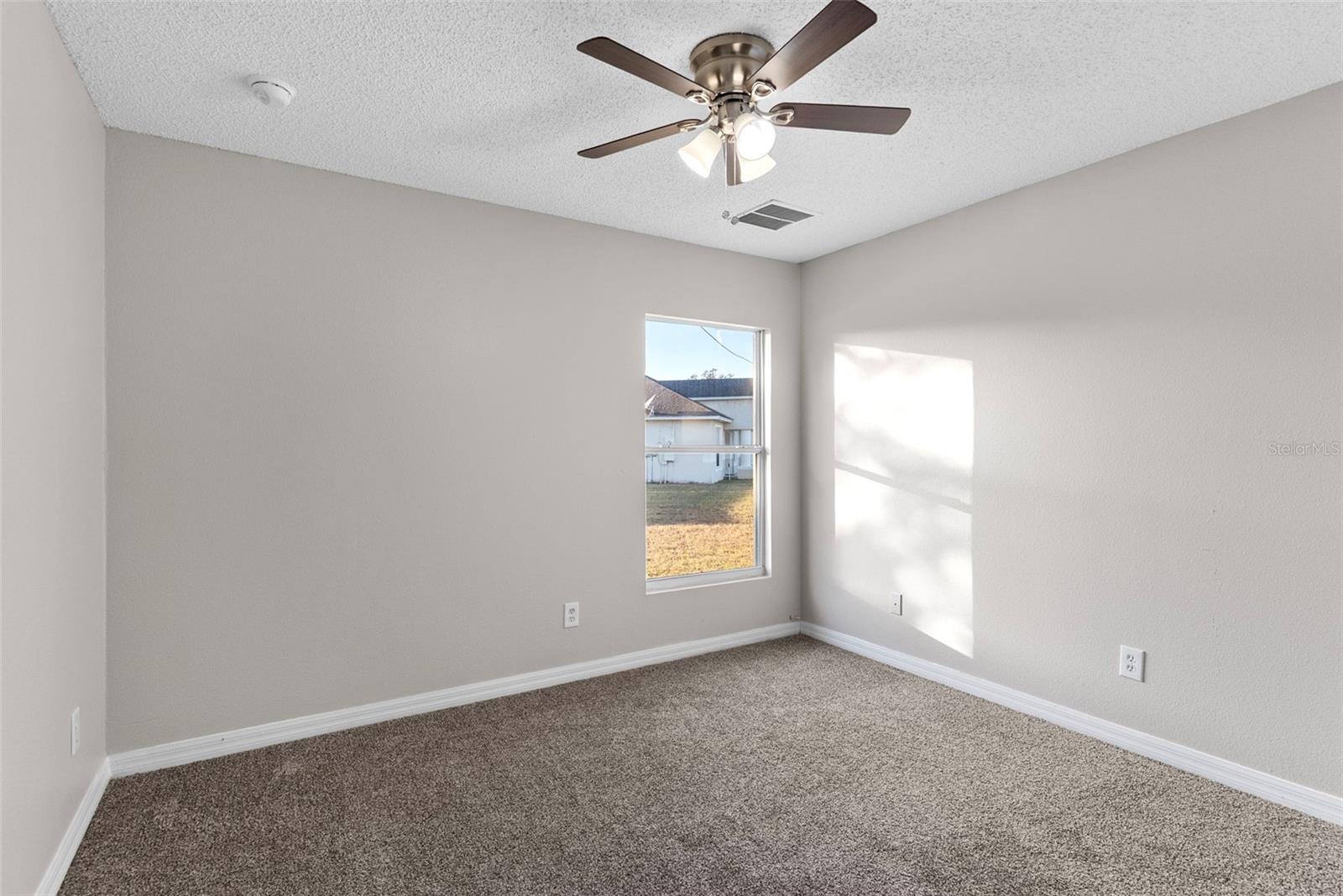 Image 26 of 33 For 169 Sanderling Drive