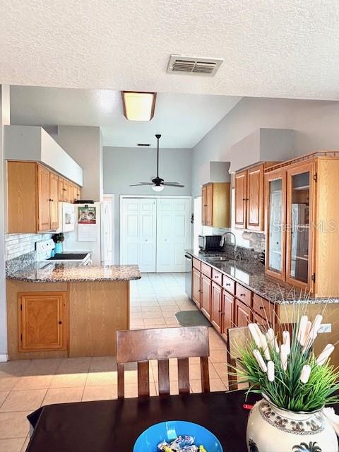 Image 12 of 61 For 422 Harbourview Drive