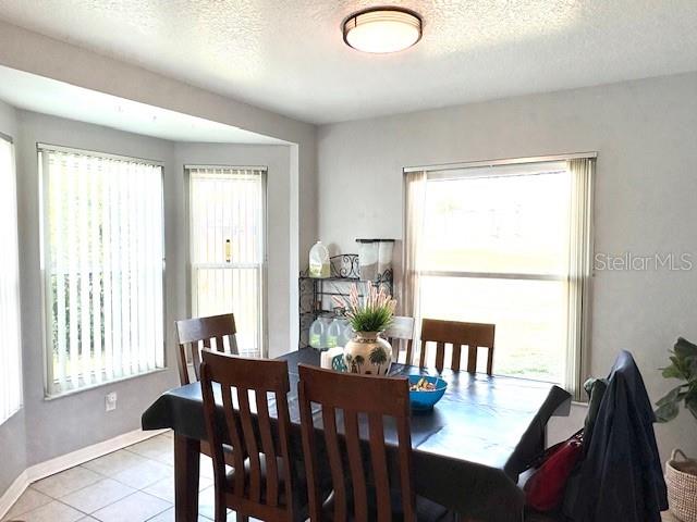 Image 13 of 61 For 422 Harbourview Drive