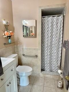 Image 20 of 61 For 422 Harbourview Drive