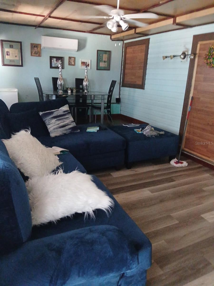 Image 10 of 29 For 14342 45th Court