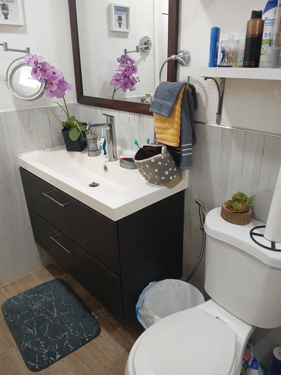 Image 12 of 29 For 14342 45th Court