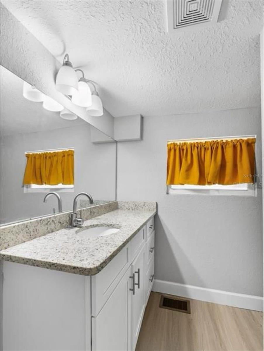 Image 12 of 16 For 208 Weaver Avenue