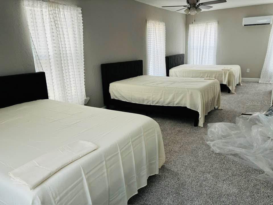 Image 13 of 16 For 208 Weaver Avenue