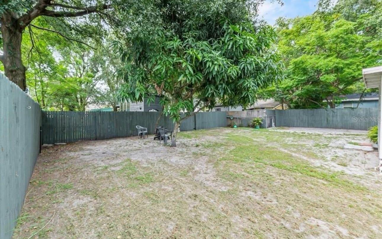 Image 15 of 16 For 208 Weaver Avenue