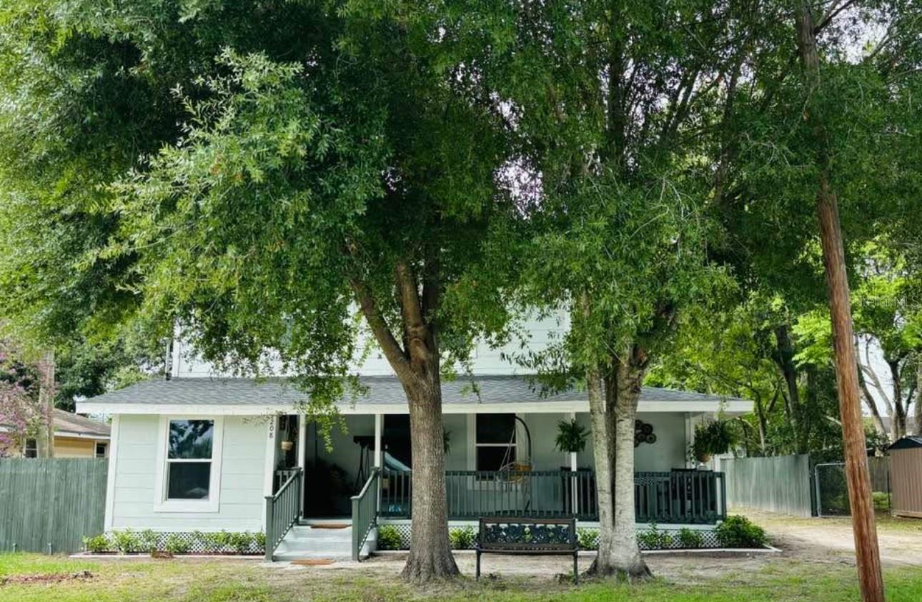 Image 3 of 16 For 208 Weaver Avenue