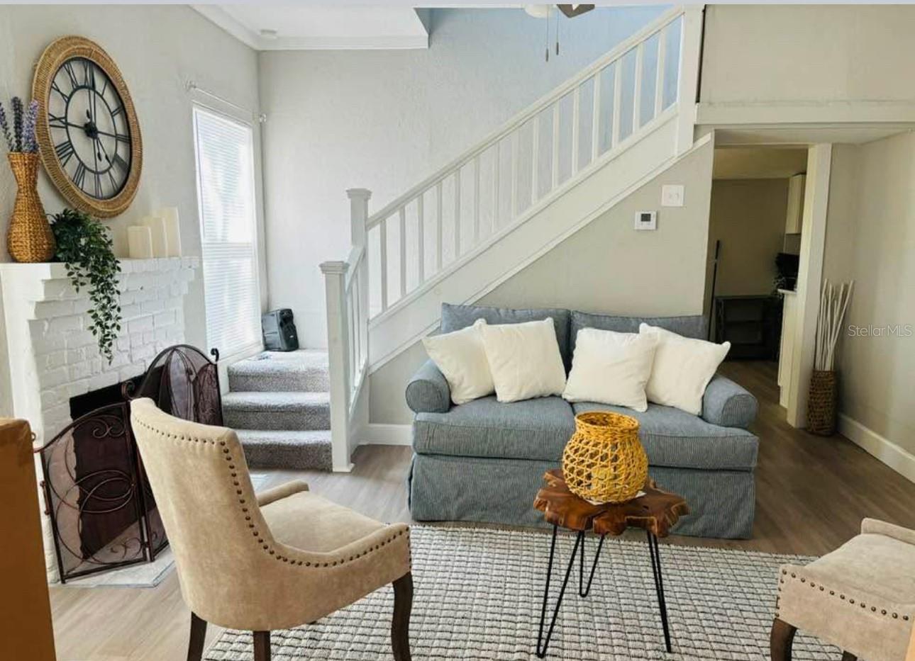 Image 6 of 16 For 208 Weaver Avenue