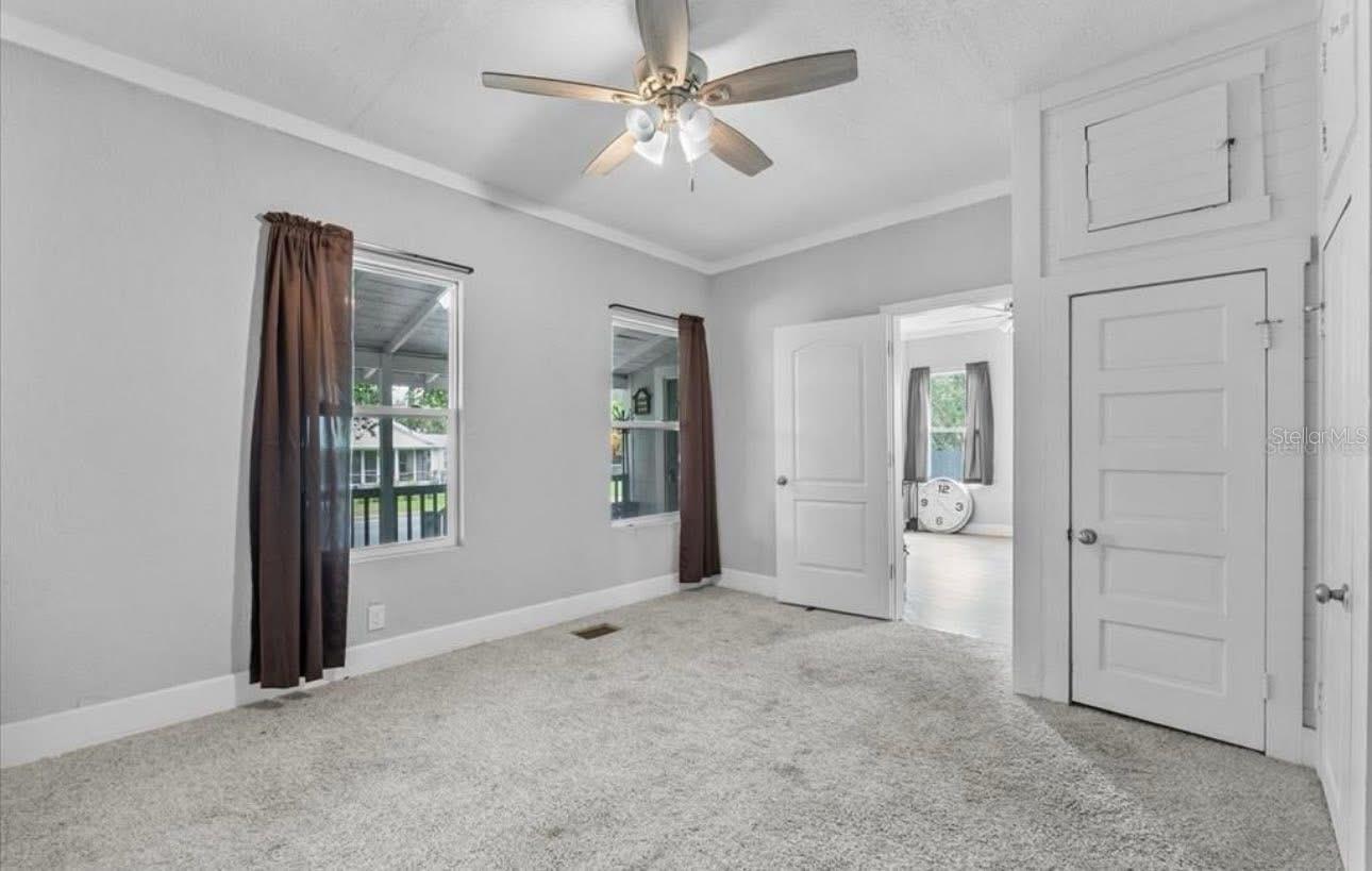 Image 7 of 16 For 208 Weaver Avenue