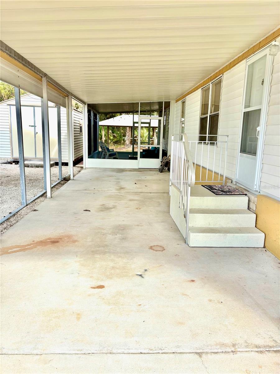 Image 16 of 28 For 76 Rosalie Oaks Boulevard